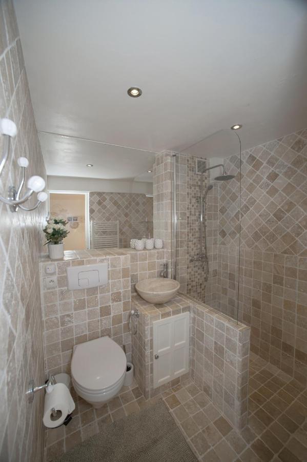 Villarama Saint Tropez Bagian luar foto