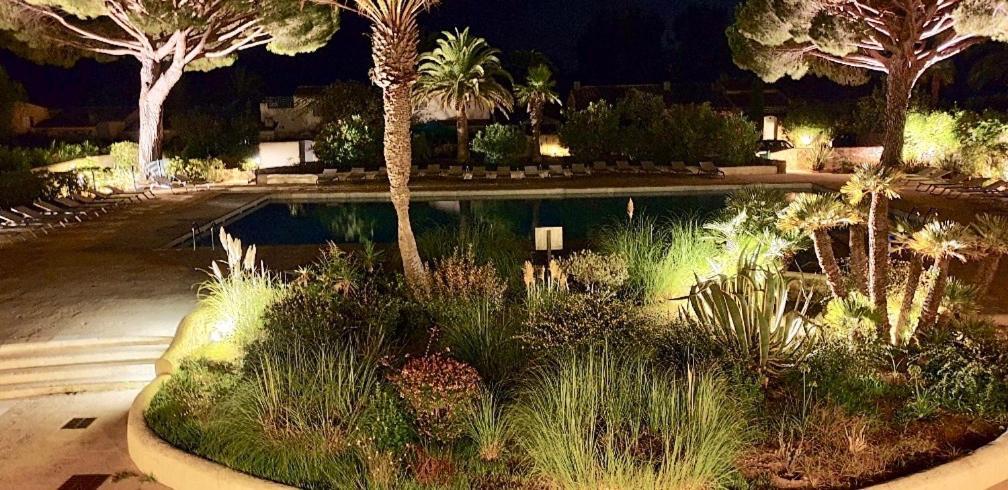 Villarama Saint Tropez Bagian luar foto